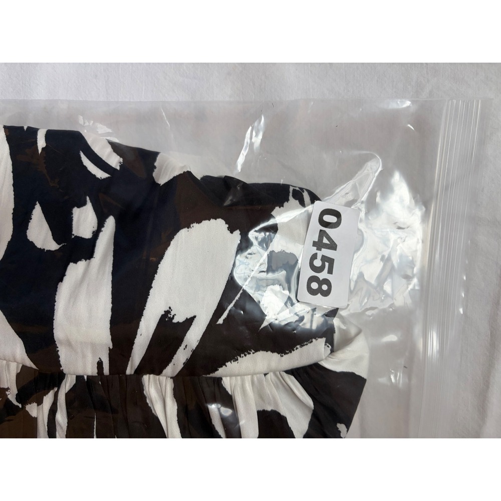 New Nine West Black White Floral Maxi Satin Skirt Tiered Elastic Waist XS - Picture 9 of 9